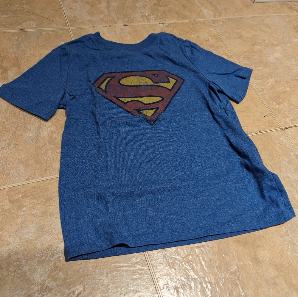 Superman T-shirt size 4t